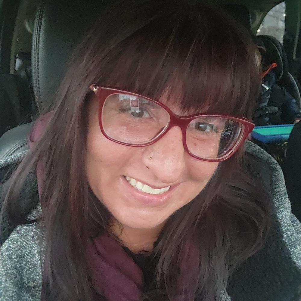 Meet your Posher, Alivia